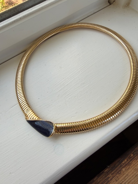 NWT Anthropologie Enamel Gold Choker Collar Necklace - Picture 4 of 4